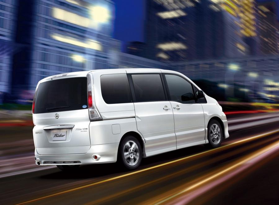  Nissan Serena Autech Rider 2008 года  (фото 2 из 2)